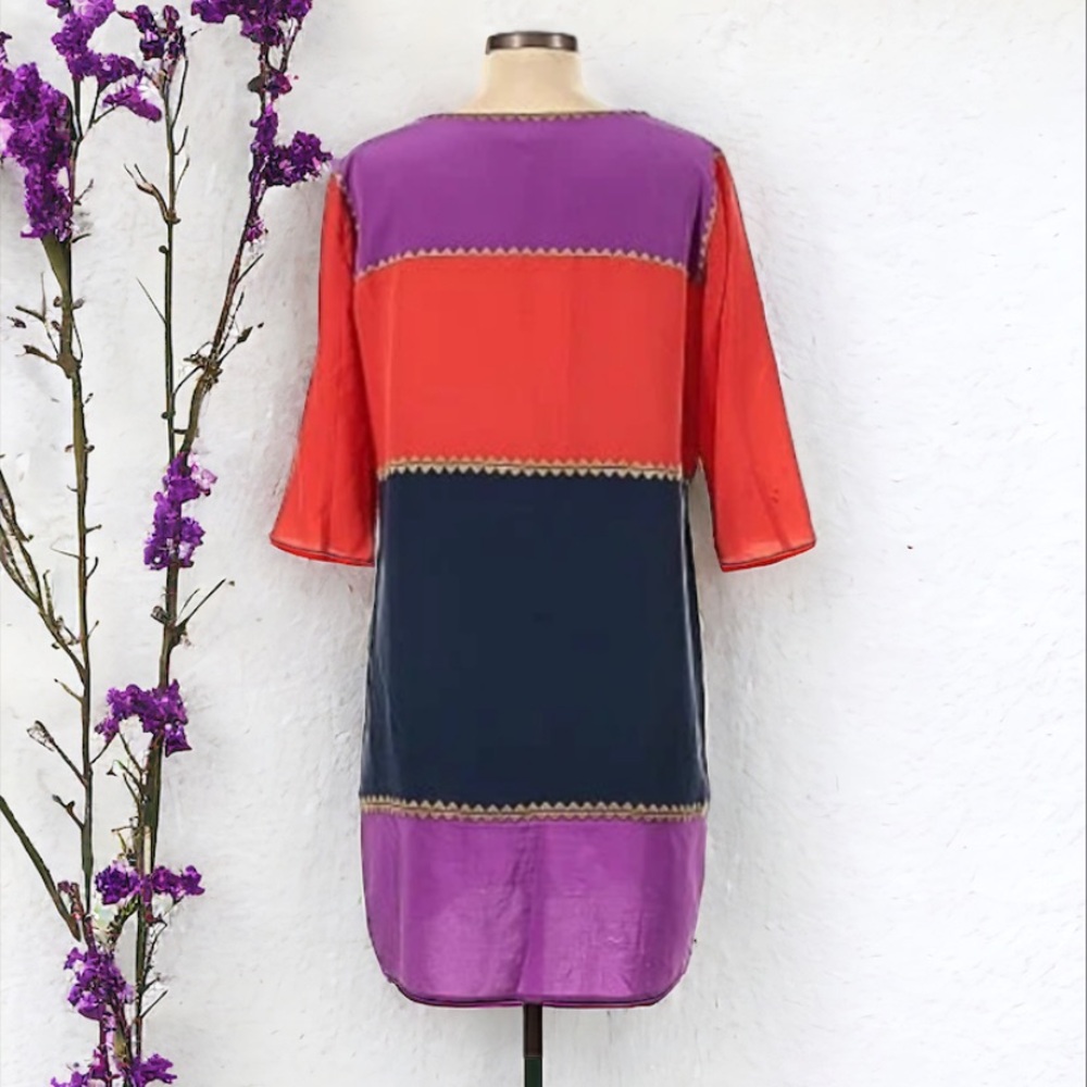 BCBGMaxAzria Aida’s 100% Silk Dress - Picture 7 of 11